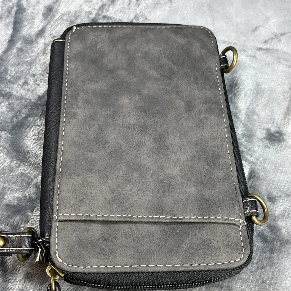 BOC Mineral Blue Gray Zip-Around Clutch Wallet Wristlet‎ Suede Pebbled Leather